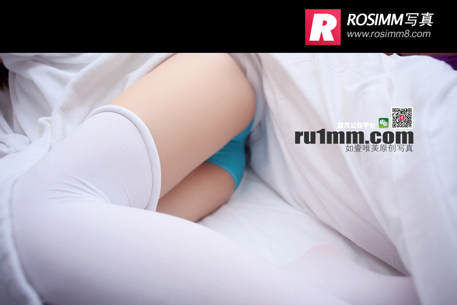 [RU1MM如壹写真]NO.230 超薄白丝下美腿更加白嫩修长